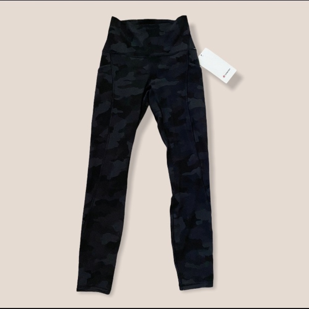 NWT Black Camo Lululemon Align Leggings w Pockets